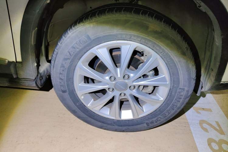 Used Haval H6 2018 Sport Edition 1.5T Automatic Two-Wheel Drive Elite Model China V Standard Right Front Wheel Hub