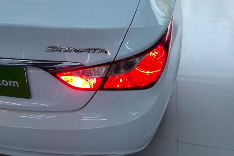 Used Hyundai Sonata 2015 Classic 2.0L Automatic Leading Edition