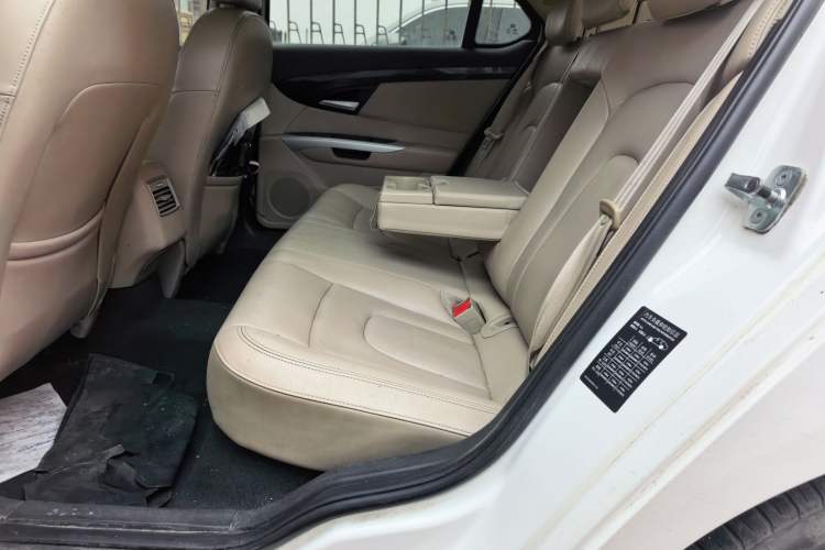 Used BAIC Senova D70 2013 2.3T Elite Edition
