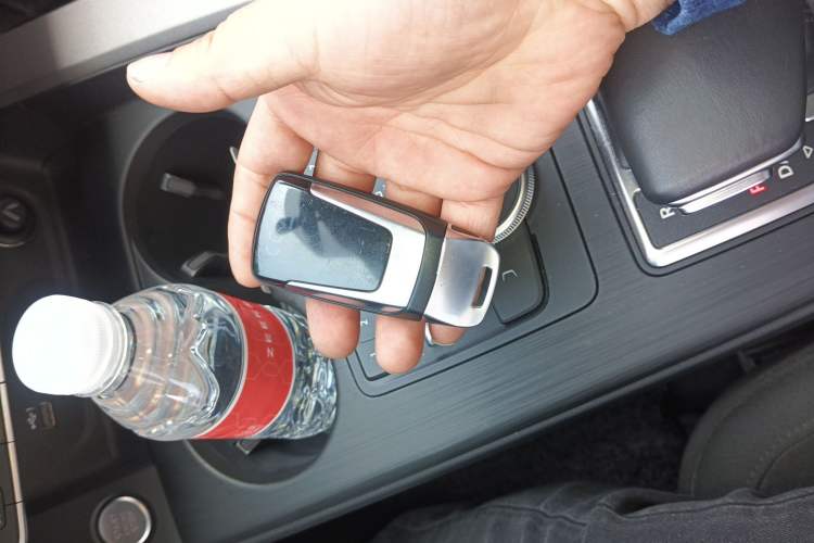 Used Audi A4L 2019 40 TFSI Ambition China VI Vehicle Key