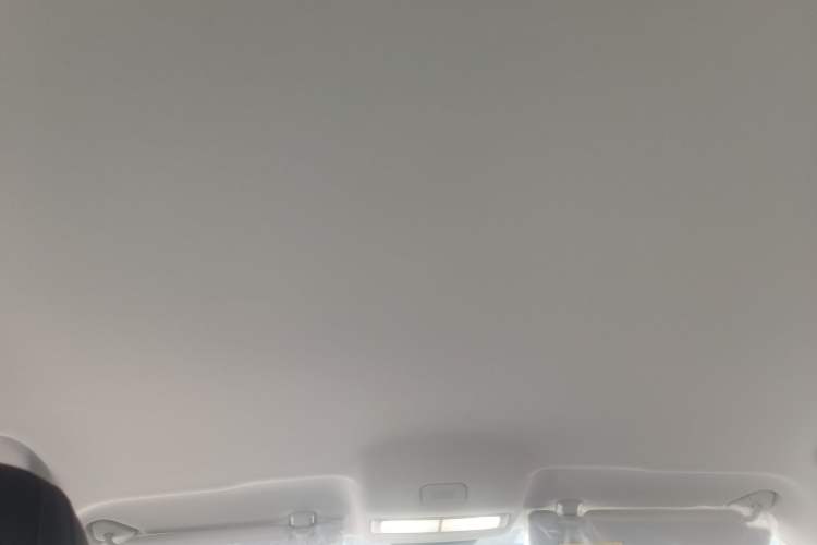 Used Roewe i5 2026 Model 1.5L Manual Comfort Version
