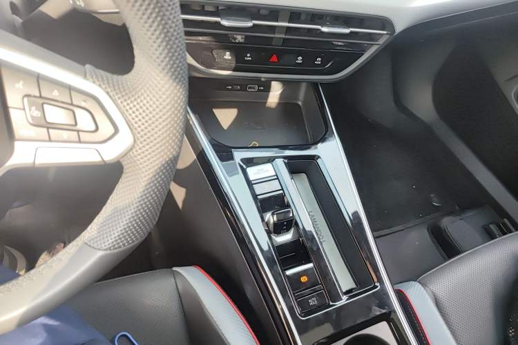 Used Volkswagen Lamando 2024 Lavida L 280TSI DSG Cool & Spicy Edition