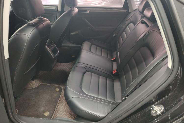 Used Volkswagen Passat 2017 280TSI DSG Luxury Edition
