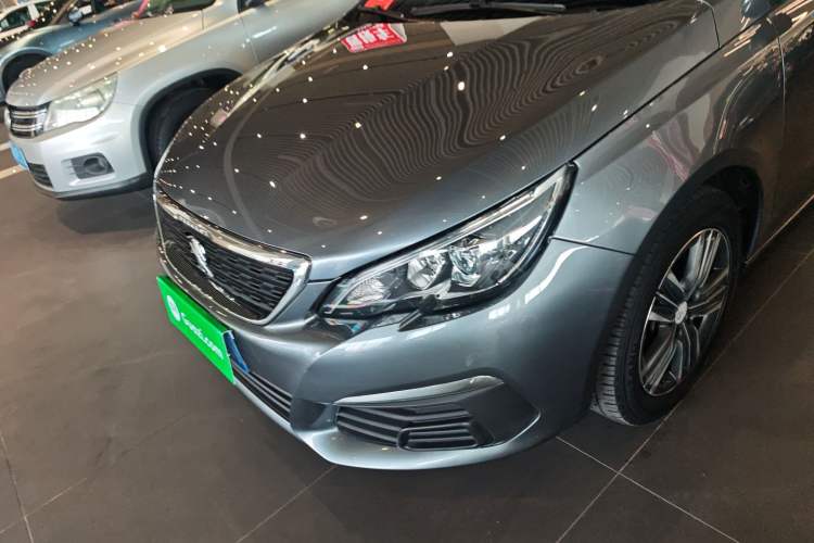 Used Peugeot 308 2016 1.6L Manual Fashion Edition Left Front Headlight