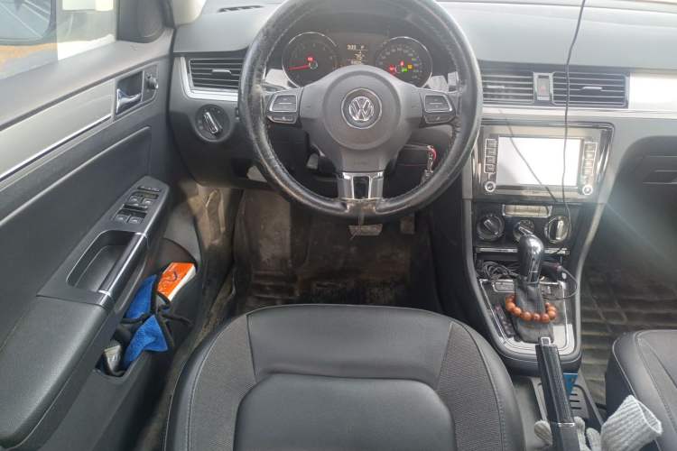 Used Volkswagen Bora 2015 Value Edition 1.6L Automatic Comfort Version