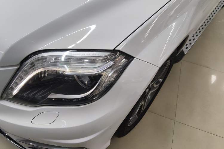 Used Mercedes-Benz GLK-Class 2015 GLK 300 4MATIC Fashion Edition Ultimate Version
