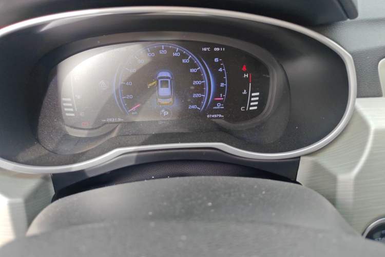 Used Geely Auto Emgrand X7 Sport 2020 1.8TD DCT Two-Wheel Drive Smart Connect 4G-Enabled Version Odometer Close Up