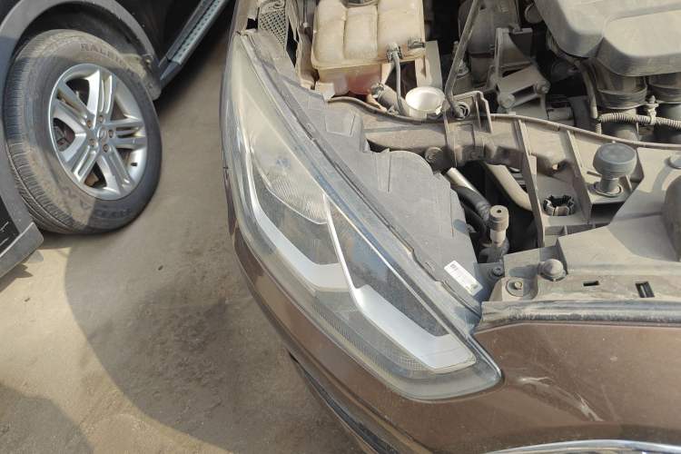 Used Ford Escort 2015 1.5L Automatic Comfort Edition
