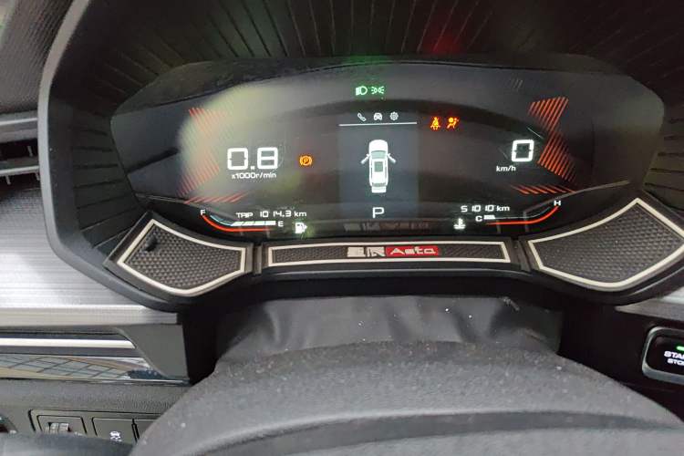 Used Wuling Asta 2021 1.5T CVT Star曜 Edition Odometer Close Up