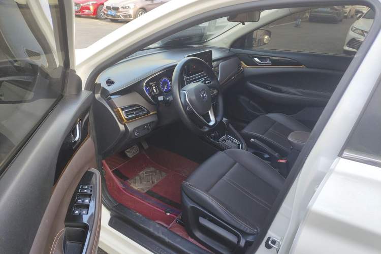 Used CHANGAN Eado DT 2018 1.6L Automatic Smart Enjoyment Model
