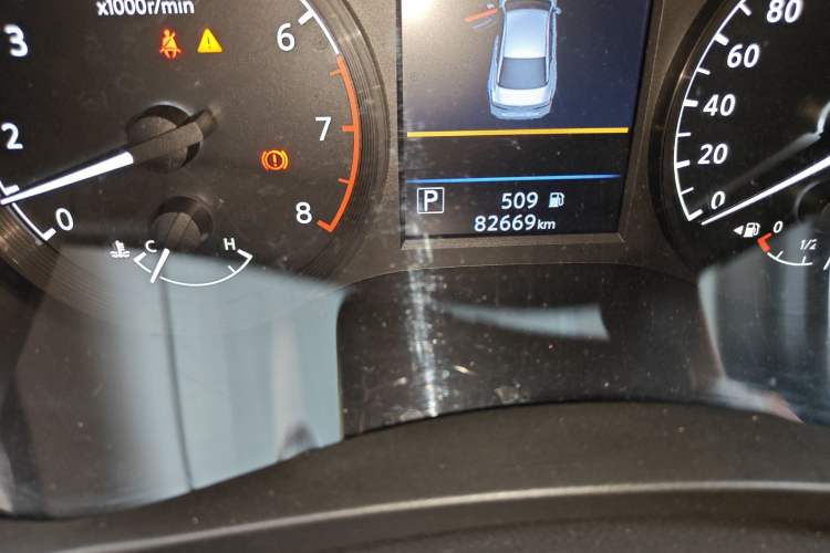 Used Nissan Teana 2020 2.0L XL Comfort Edition Odometer Close Up