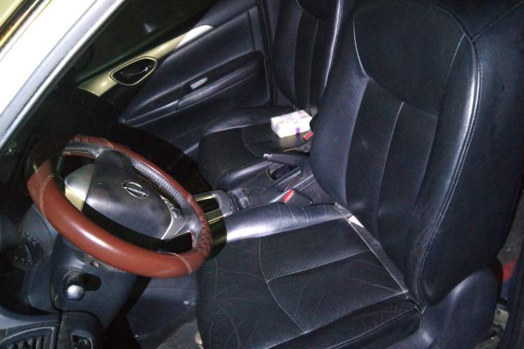 Used Nissan Sylphy 2014 1.6XV CVT Deluxe Edition Left Front Seat