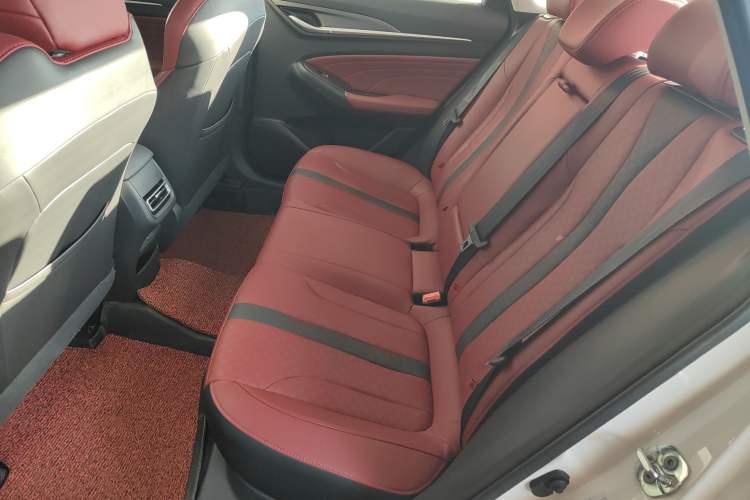 Used Changan Eado 2021 PLUS Blue Whale NE 1.4T GDI DCT Flagship Model