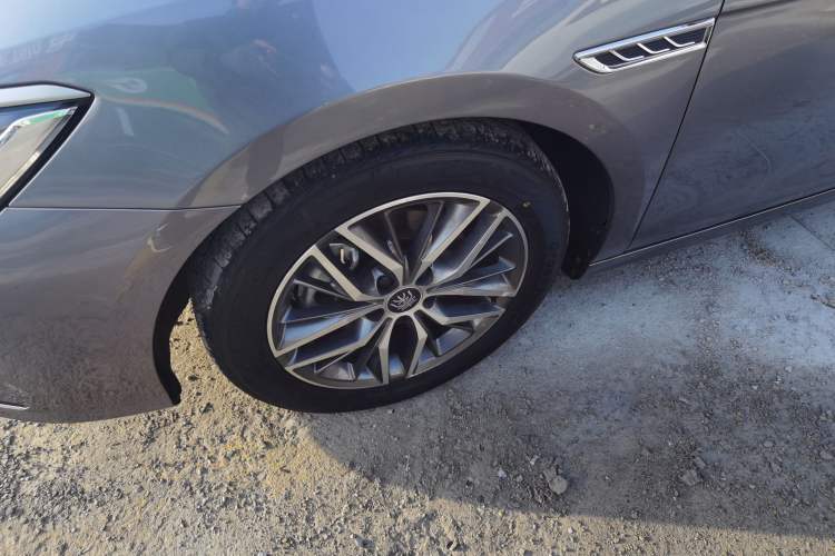 Used BYD Qin PLUS 2021 DM-i 55KM Flagship Model
