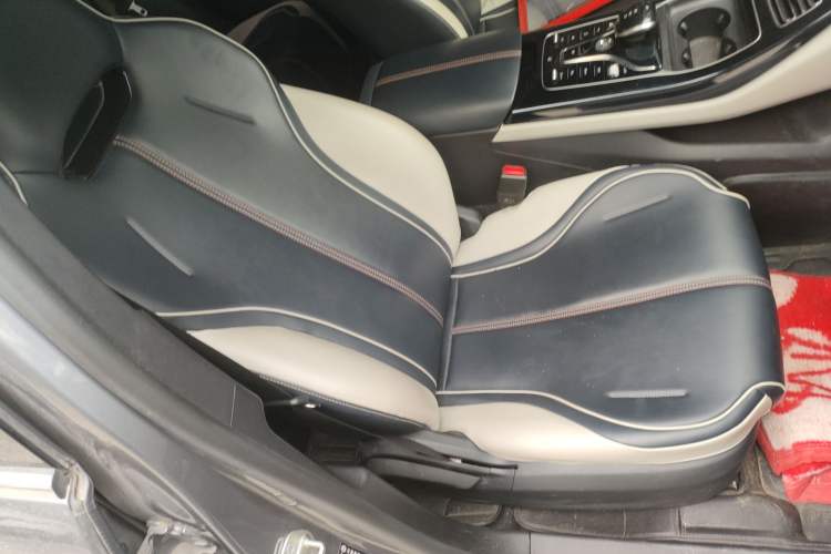 Used BYD Qin PLUS 2021 EV 400KM Leading Comfort Edition