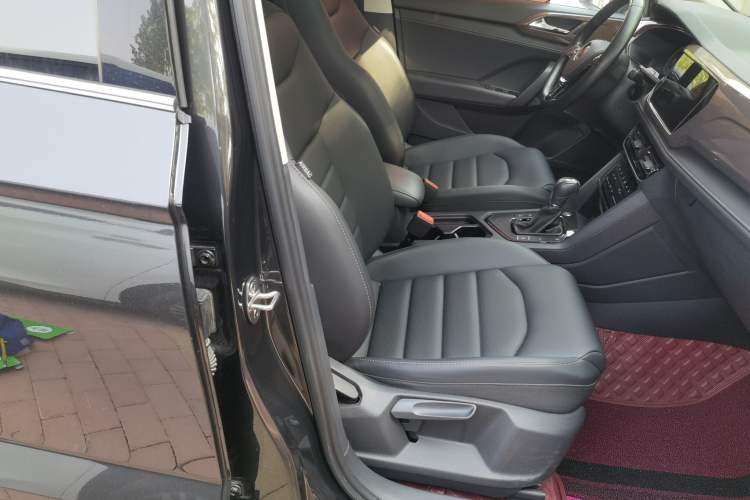 Used Volkswagen Tharu 2021 280TSI Two-Wheel-Drive Luxury Plus Edition