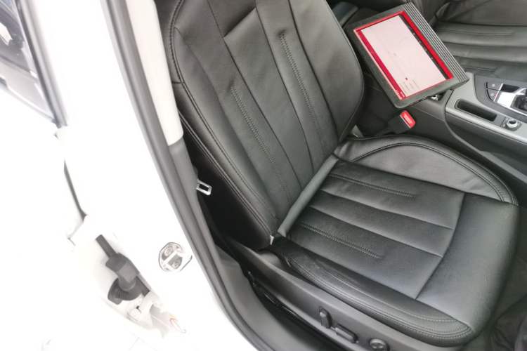 Used Audi A4L 2018 30th Anniversary Edition 40 TFSI Trendy Model
