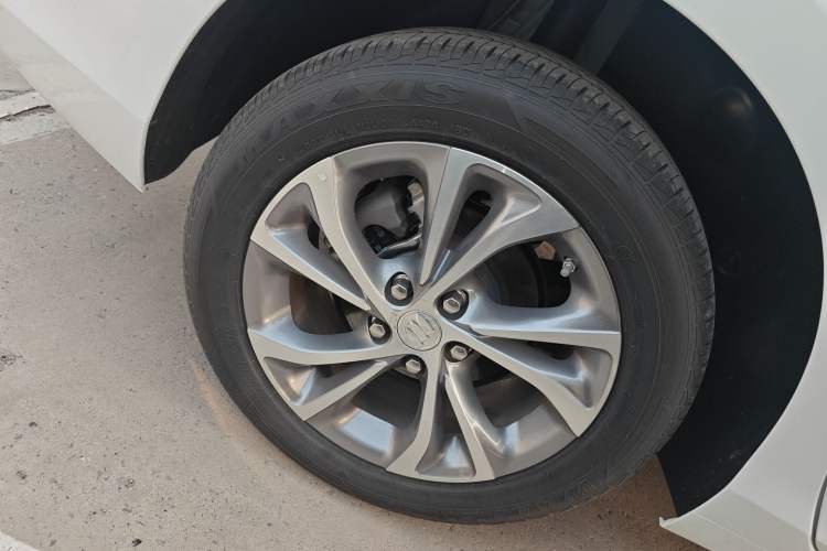 Used Buick Verano 2023 Pro Enjoyment Edition Exterior 5