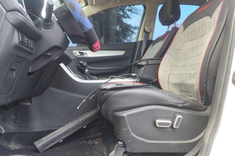 Used Geely Auto Vision X6 2018 1.8L Manual 4G Connect Luxury Edition