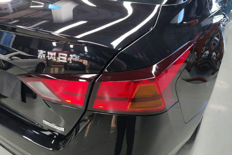 Used Nissan Teana 2021 2.0L XL Comfort Edition Right Rear Taillight