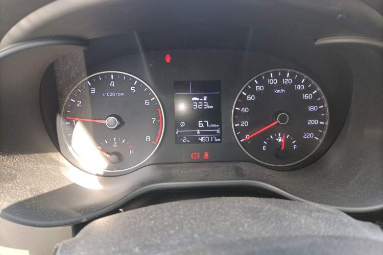 Used Kia KX Cross 2017 1.4L MT GLS