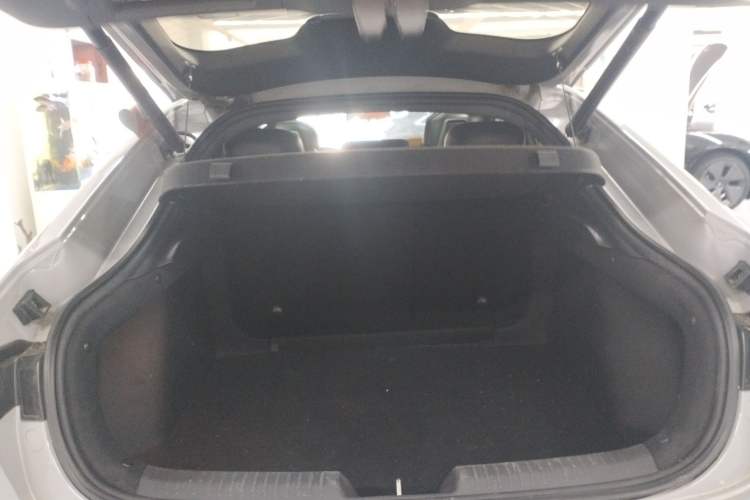 Used CHANGAN UNI-V 2022 1.5T Prestige Version