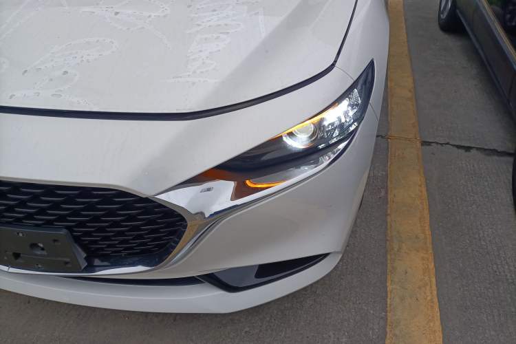 Used Mazda 3 Axela 2023 2.0L Automatic ZhiXuan Edition