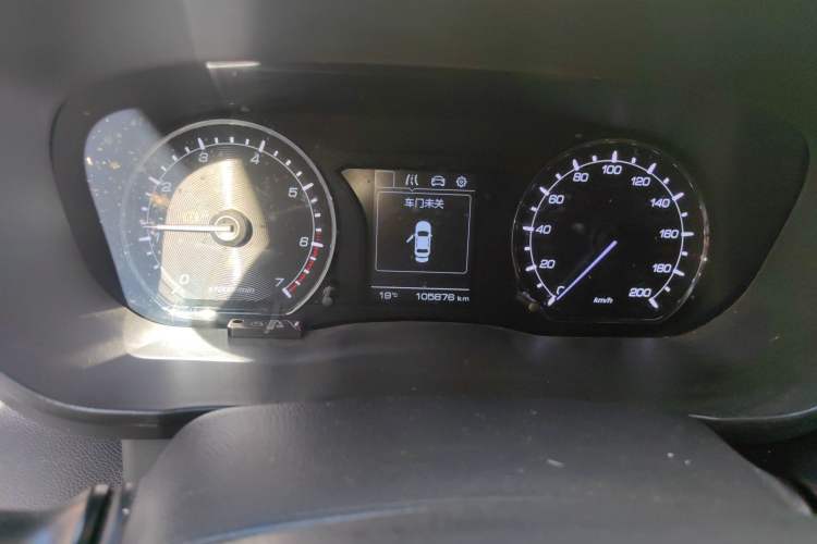 Used CHANGAN OSHAN X70A 2018 1.5L Manual Luxury Model