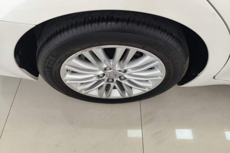 Used Lexus ES 2015 200 Elite Edition
