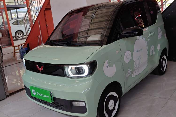 Used Wuling Hongguang MINIEV 2021 Macaron Premium Model – Lithium Iron Phosphate