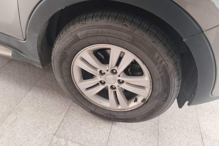 Used Kia Sportage R 2012 2.0L Automatic Two-Wheel Drive GL Trim