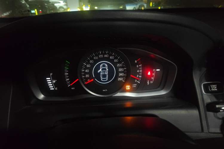 Used Volvo XC60 2014 T5 Zhiyi Edition
