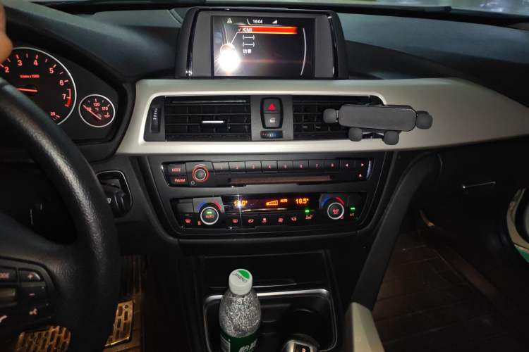 Used BMW 3 Series 2015 320Li Luxury Edition Fashion Model