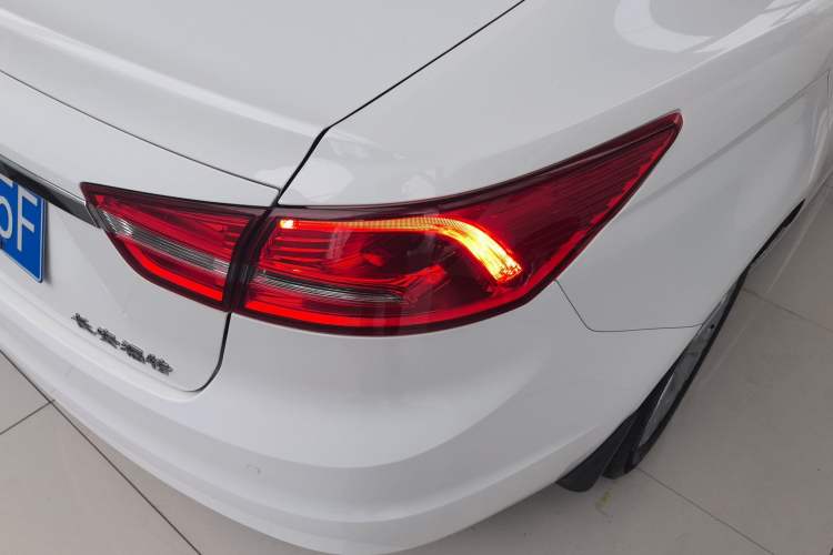 Used Ford Escort 2017 Happiness Edition 1.5L Automatic Fashion Version