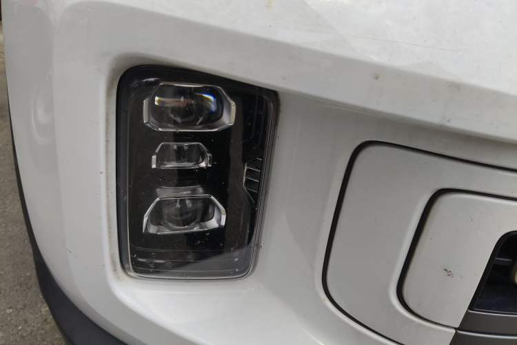 Used Geely Auto icon 2020 1.5TD i9 Right Front Headlight