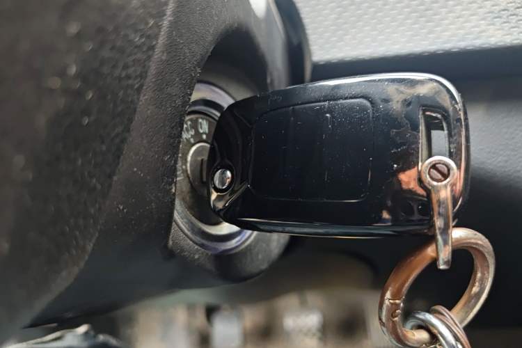 Used Baojun 730 2019 1.5L Manual Fashion Model 7-seater National V