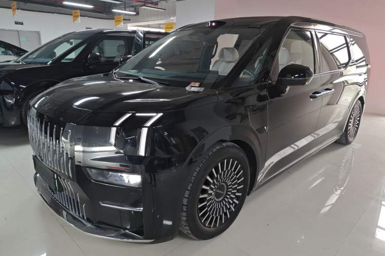 Used Zeekr 009 2024 Six-Seat Executive Version 4WD 108 kWh