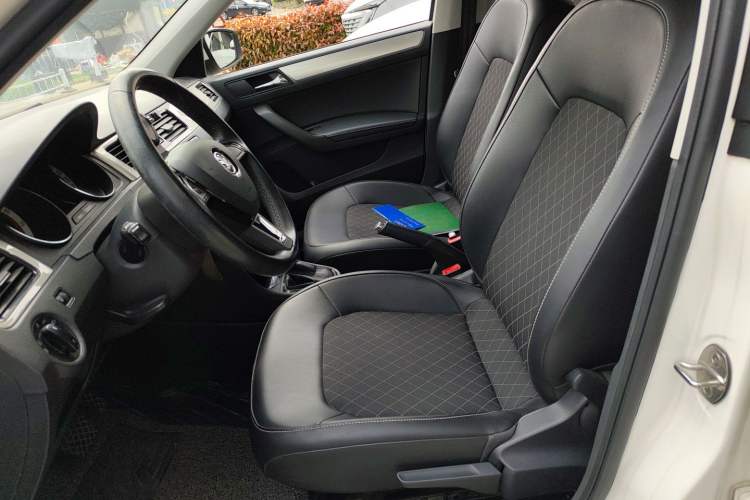 Used Skoda Rapid Spaceback 2018 1.6L Automatic Comfort Edition