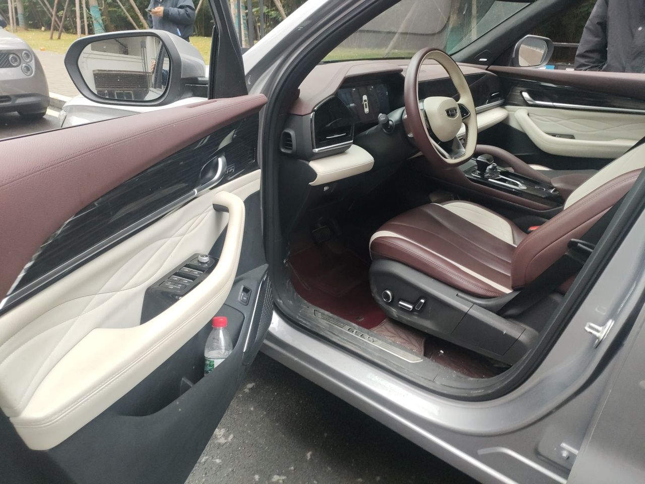 Geely Auto Monjaro L 2021 2.0TD High-Power Automatic All-Wheel-Drive Flagship Version — снимка 16