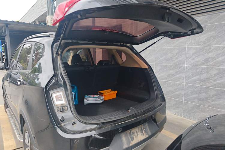 Used Baojun 560 2016 1.8L Manual Luxury Edition