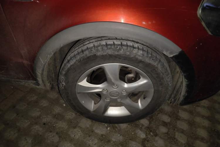 Used Suzuki SX4 2016 1.6L Manual Classic Edition Right Front Wheel Hub