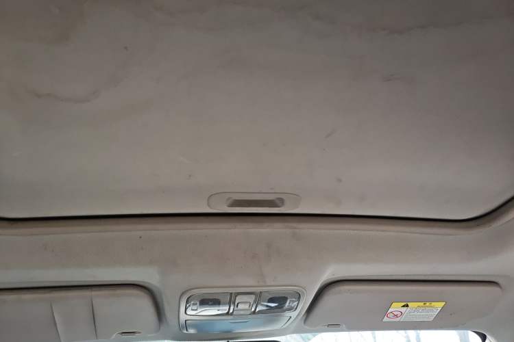 Used CHANGAN CS35 2017 1.6L Manual Luxury Model
