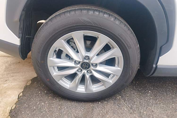 Used Toyota Corolla Cross 2024 2.0L Pioneer Edition
