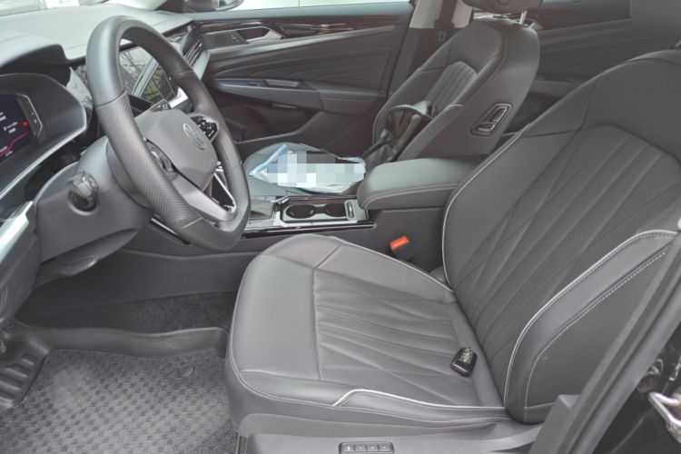 Used Volkswagen Passat 2023 Restyled 330TSI Starry Luxury Edition
