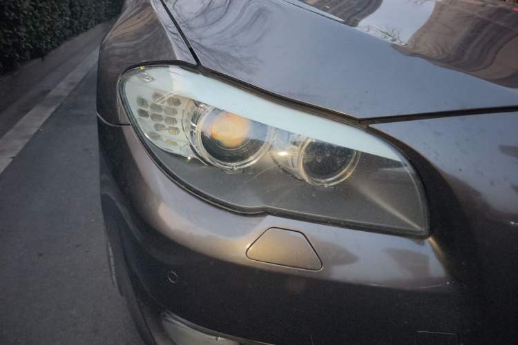 Used BMW 5 Series 2013 530Li Leading Model