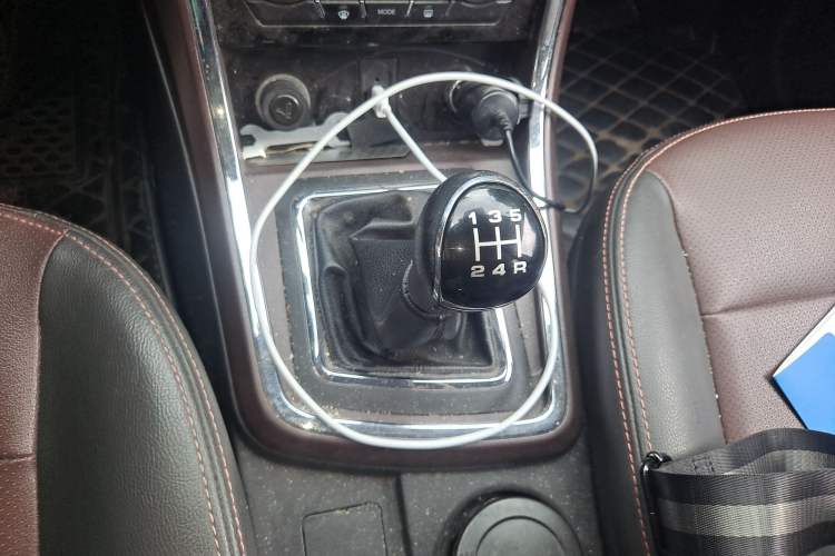 Used Lifan Auto Myway 2017 1.8L Manual Elite Model Gear Lever