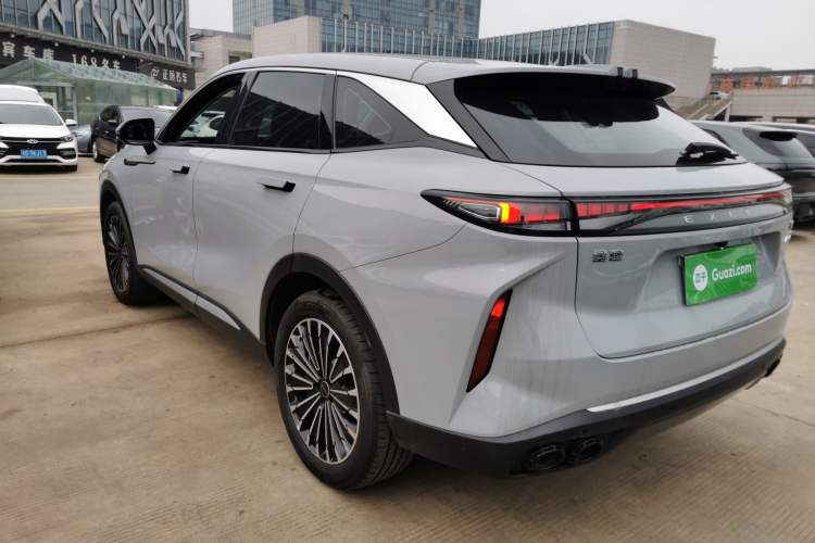 Used EXEED Stellar 2023 400T Two-Wheel Drive Comfort Flyfish Edition