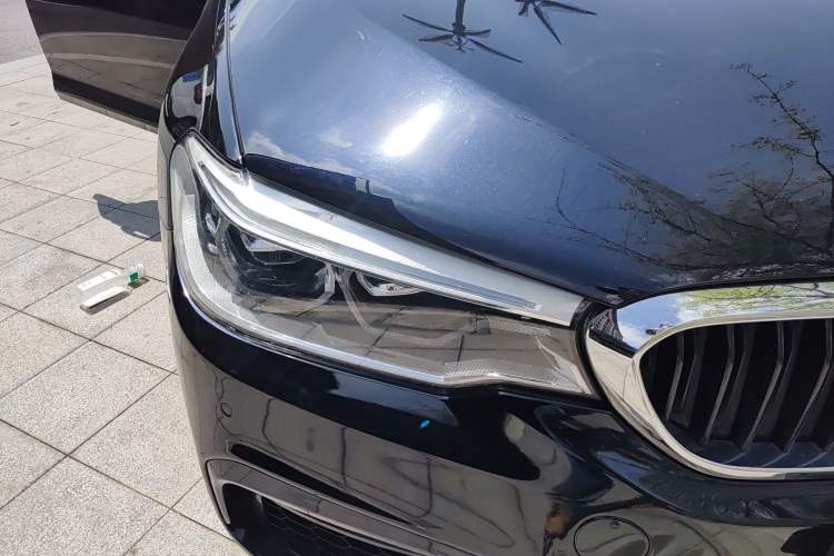 Used BMW 5 Series 2019 530Li Luxury Edition M Sport Package Exterior 6