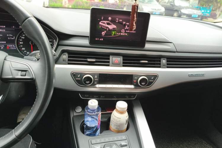 Used Audi A4 2017 45 TFSI allroad quattro Fashion Edition Audio And AC Panel