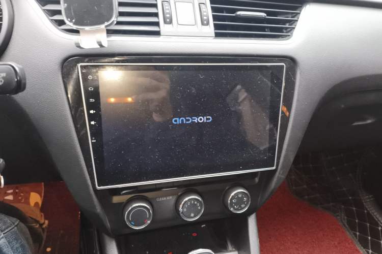 Used Skoda Octavia 2017 1.6L Automatic Smart Drive Edition